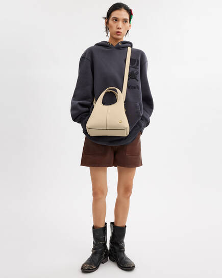 Lana Shoulder Bag 23